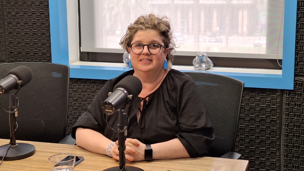 Arq. Lucía Bogliaccini. Coordinadora del Centro Interdisciplinario de Envejecimiento (CIEN-UdelaR) y desarrolla en la actualidad dos proyectos referidos a espacios de cuidados para personas mayores.