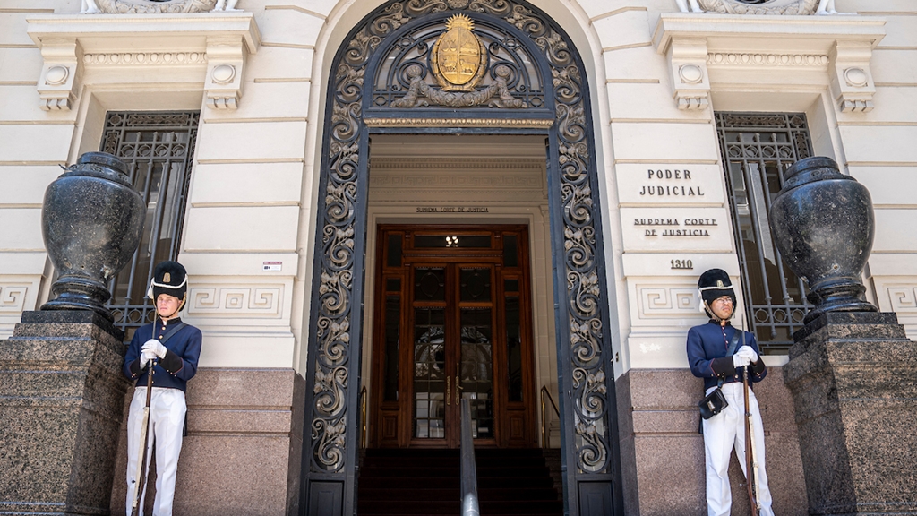 Suprema Corte de Justicia en Montevideo. Foto: Mauricio Zina / adhocFOTOS