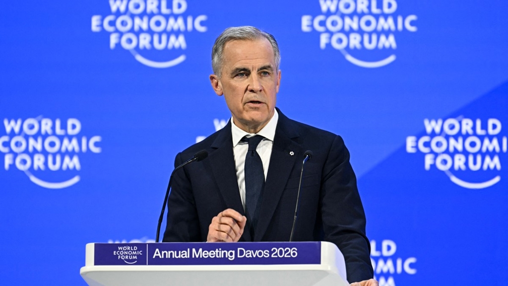 El primer ministro de Canadá, Mark Carney, pronuncia un discurso durante la reunión anual del Foro Económico Mundial en Davos. Foto: AFP.