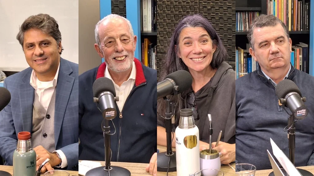La Tertulia de los Jueves con Martín Bueno, Miguel Fernández Galeano, Ana Laura Pérez y Tomás Teijeiro.